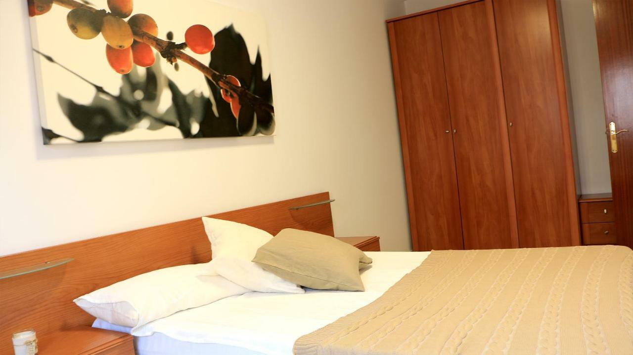 Cal Fasi Apartment *